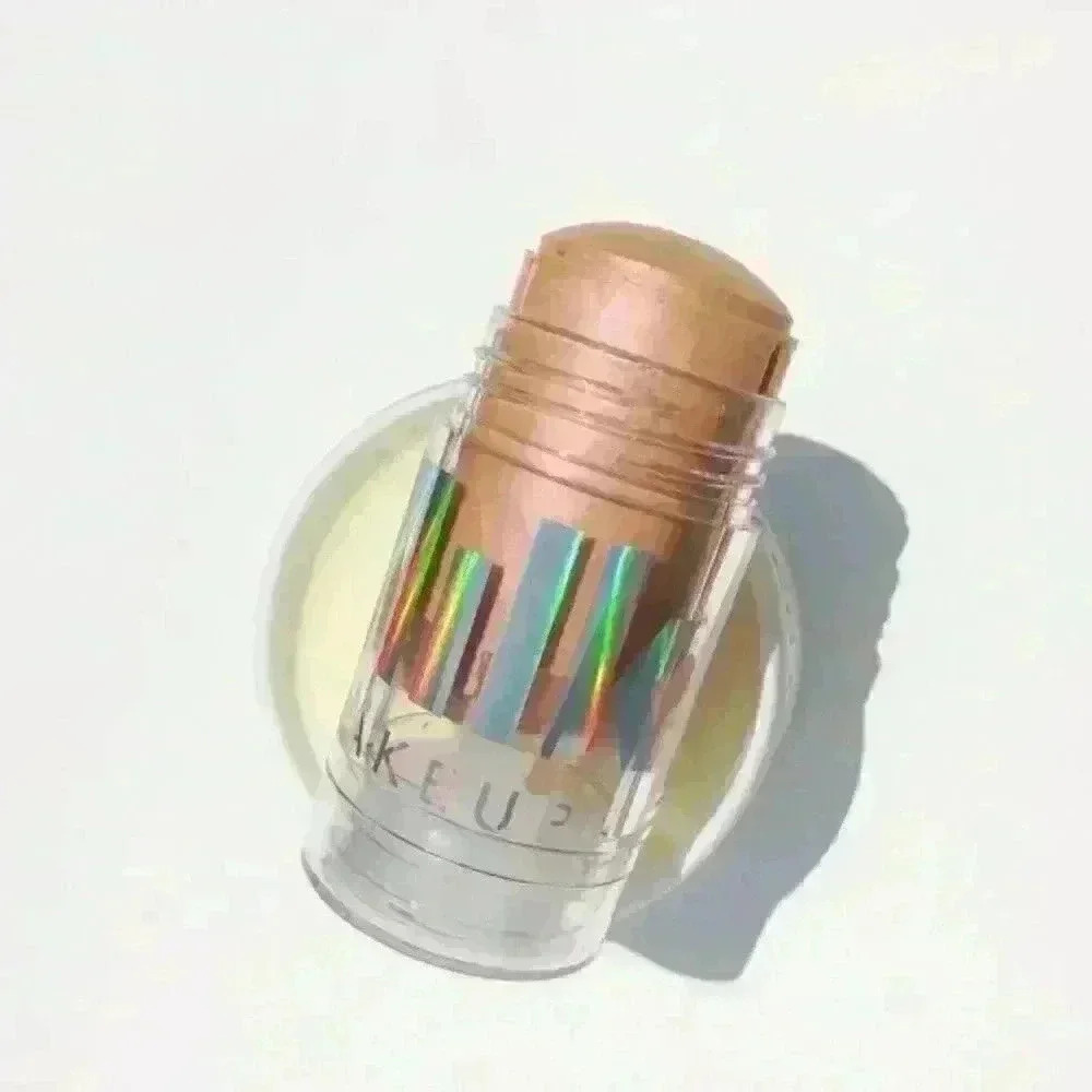 Milk Makeup Holographic Illuminating Stick MARS - Picture 3 of 7